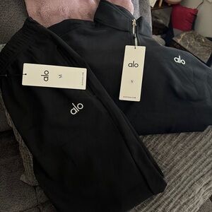 ALO Yoga Black Men's Set